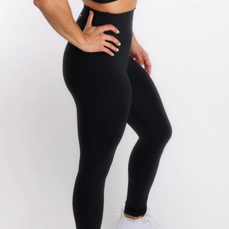 Ruby's Seamless Scrunch Leggings- Jet Black